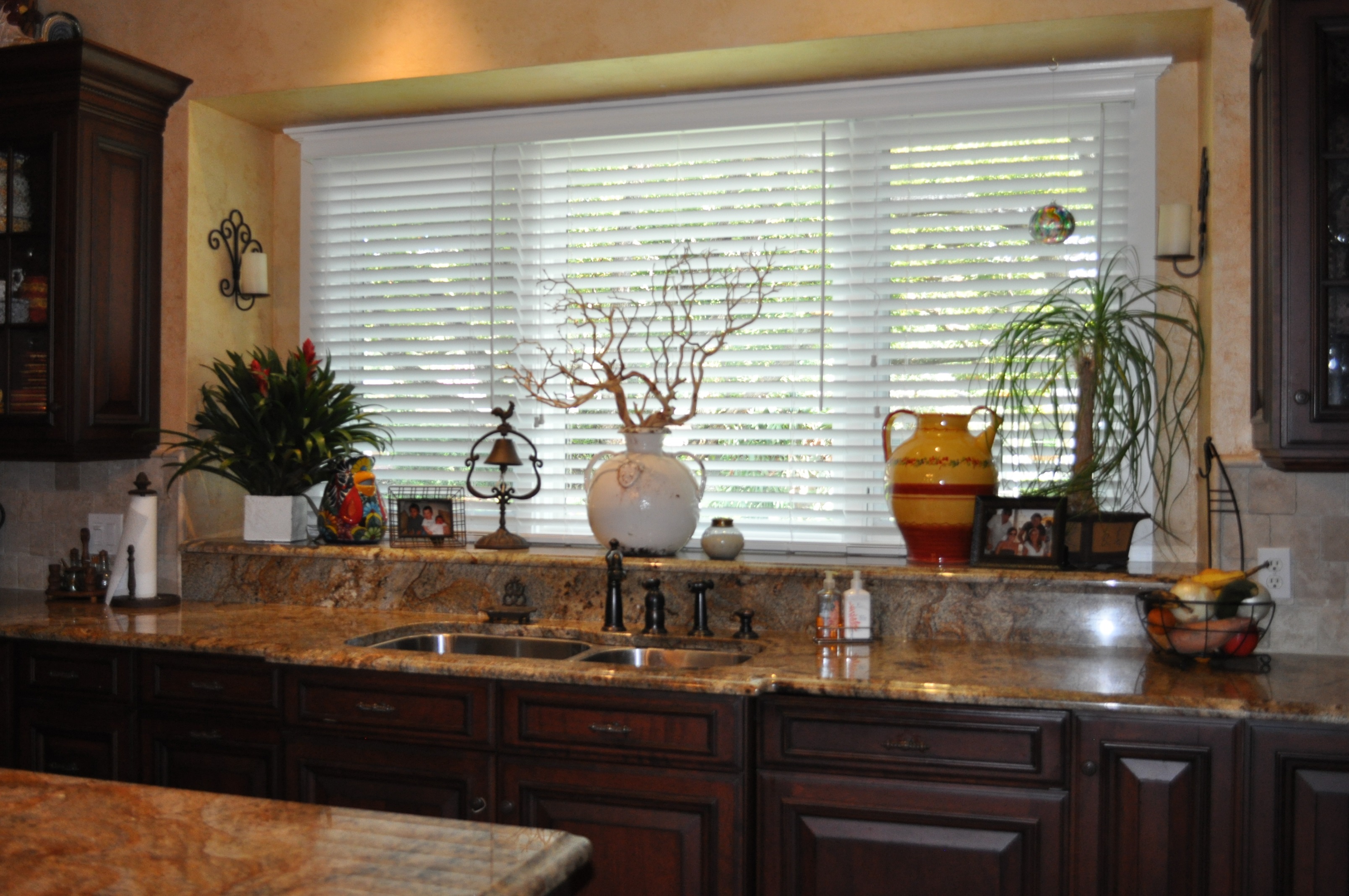 plantation shutters Brevard County, window blinds, roller shades